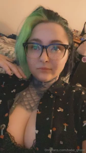 I know it s not tuesday but who wants to see tittys