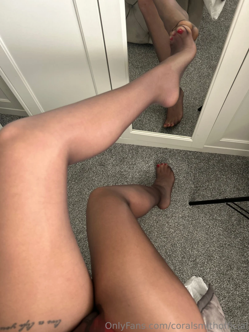 Weekend vibes just need a coffee amp someone to come and rub my toes 