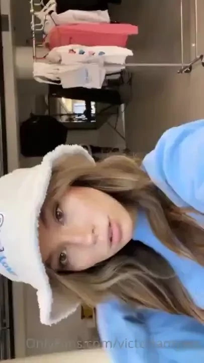Send me a message tell me what you want to see more of 