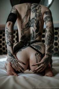 Let me sit on your face part 492