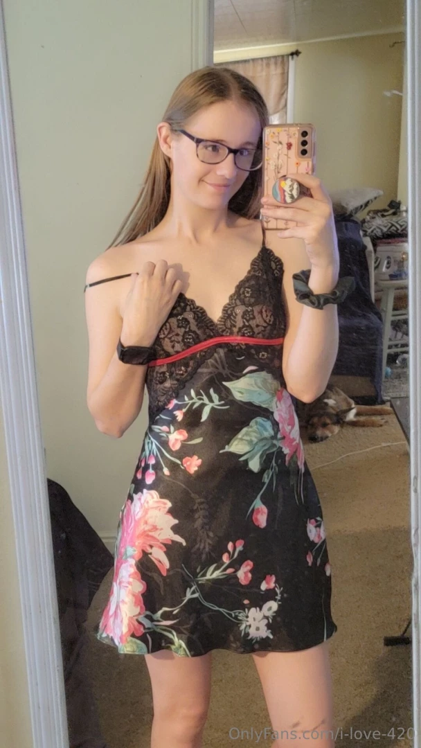 Gonna slowly post some pictures i took when i was still living with my part 1 