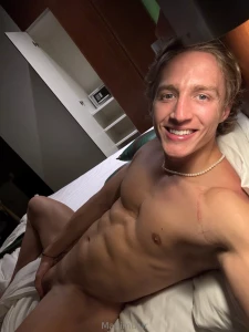 Sun kissed bed smile