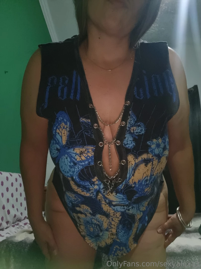 Good afternoon love are we playing today 