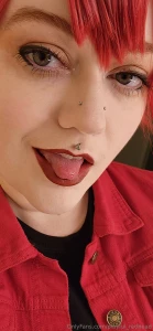 I refuse to behave even at a convention part 1