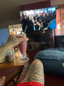 Vers boy alert promotion - 35 off hey guys follow my big friend part 43