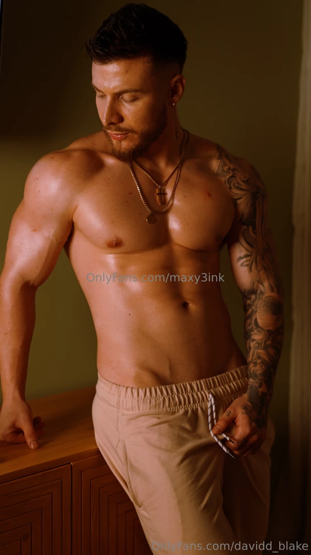 Davidd_blake 20 off on vip page my content is aimed at adults who want part 2 