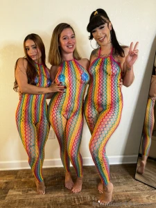 Guess who s coming back to the boomboomr00m summer tall one in the part 3