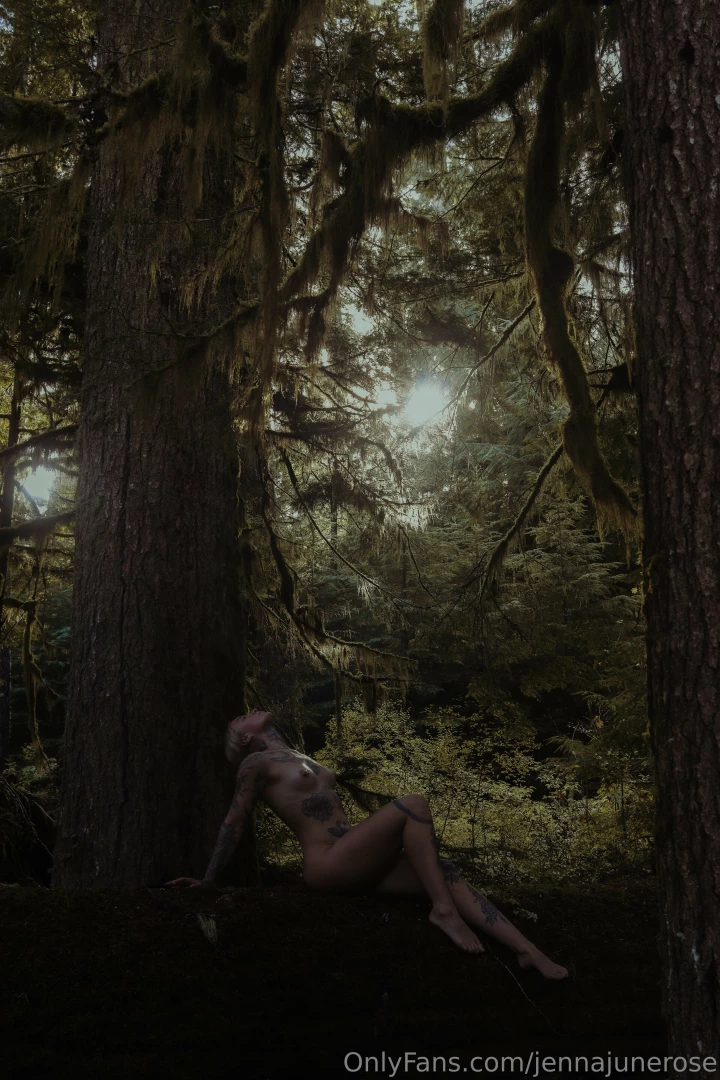 Some outside nudies from my recent trip i ll drop part 2 of these part 4 