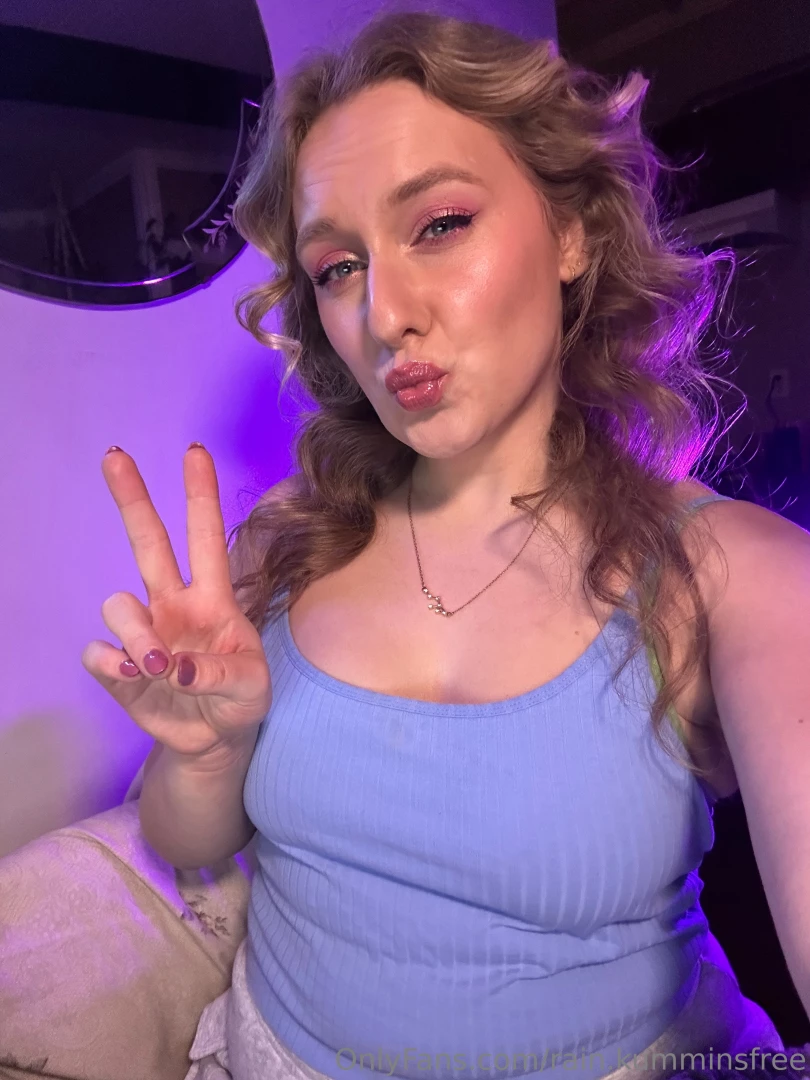 Live now playing rdr2 on twitch tonight https www twitch tv 