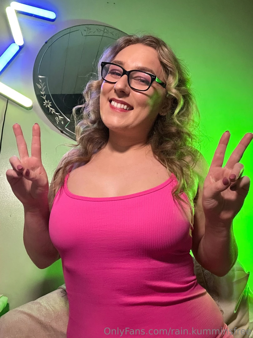Playing rdr2 on stream tonight https www twitch tv rainkummins 