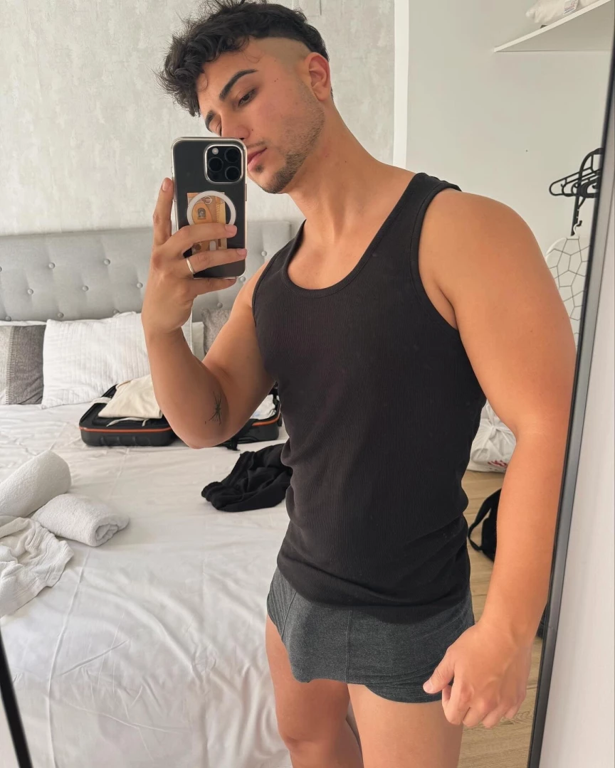Make me happy helping me masturbate part 318 