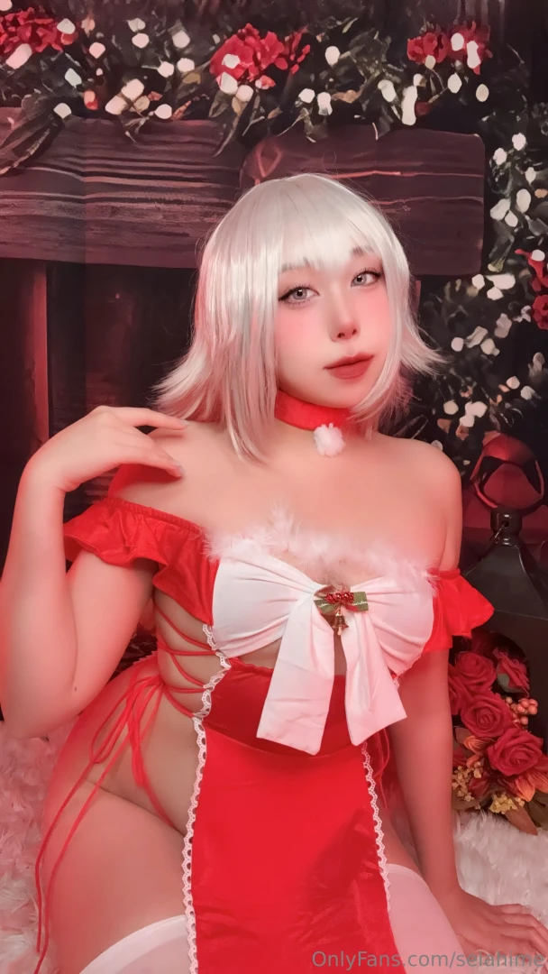 Happy holidays unwrap me please 