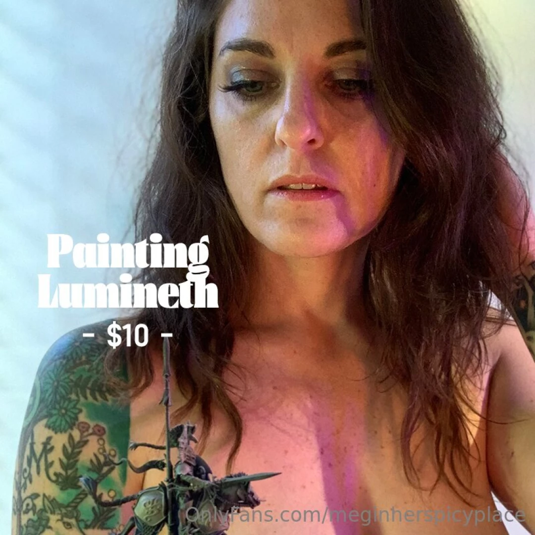 Just chillin with your girlfriend while painting minis seems pretty 