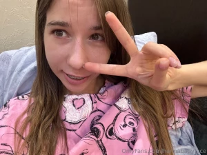 I press it closer letting the vibrations sink deeper my breath catches part 3