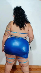 Would you like to rub my ass would you like to rub the latex with oil