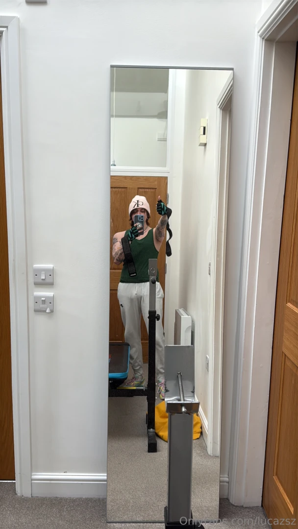 Random progress pics that i think the world needs to see oh and my part 7 
