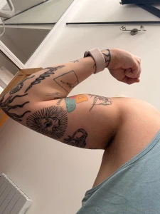 Boobs big arms amp bulges part 12