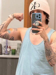 Boobs big arms amp bulges part 2