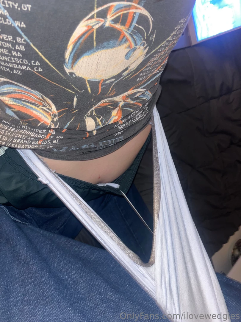 Ripped my granny panties and the elastic sliced right through me part 1 