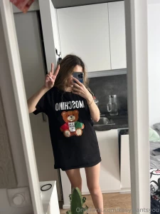 Good morning i like to sleep in oversized t-shirts what do you think