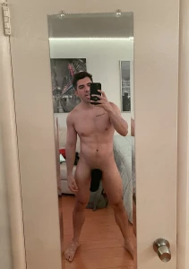 Uncensored pic from my ig story who wants to watch the video of him