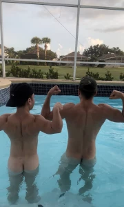 Flexin in the pool