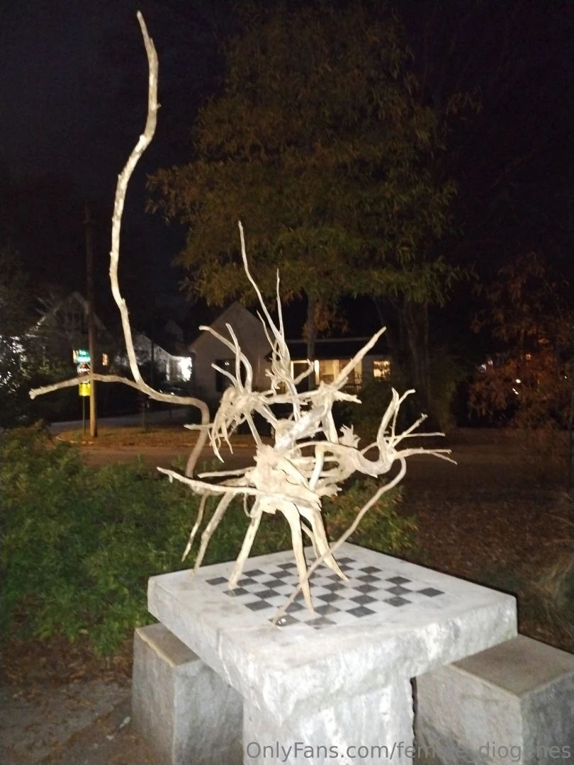 Idk who makes these stick sculptures 