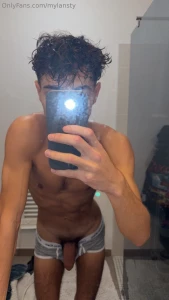 Tu viens la rendre dur make me hard baby