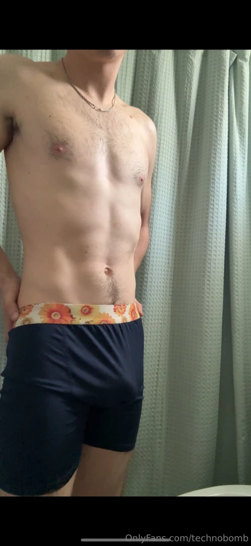 It always stank real good in there when i wake up part 1 