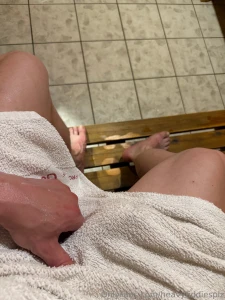 Walked in on some guys fucking in the sauna they left but i still got part 3