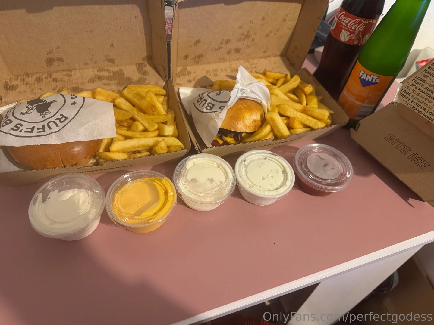 Let s have some dinner 