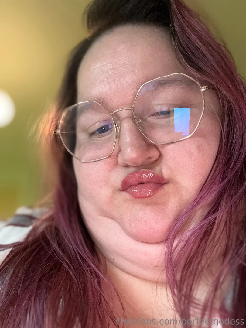 I got the feeling mypiggy lips got bigger as well am i crazy part 3 