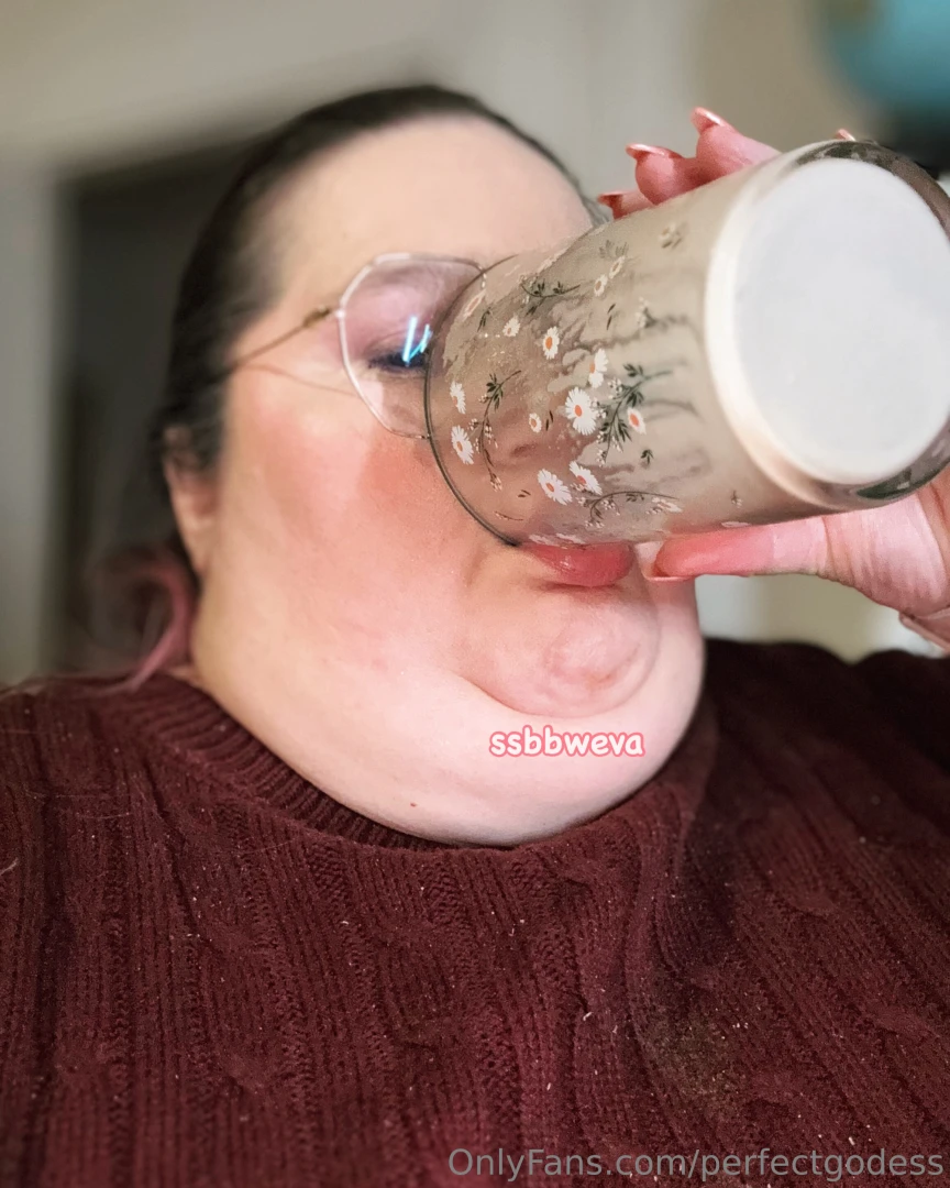 Your piggy is getting her calories in to keep that fat growing 