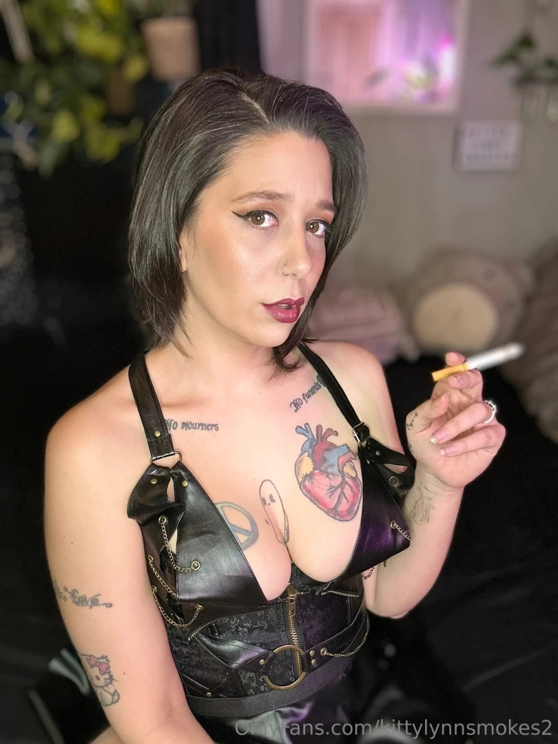 A fun little topless photo set for you lt 3 part 28 