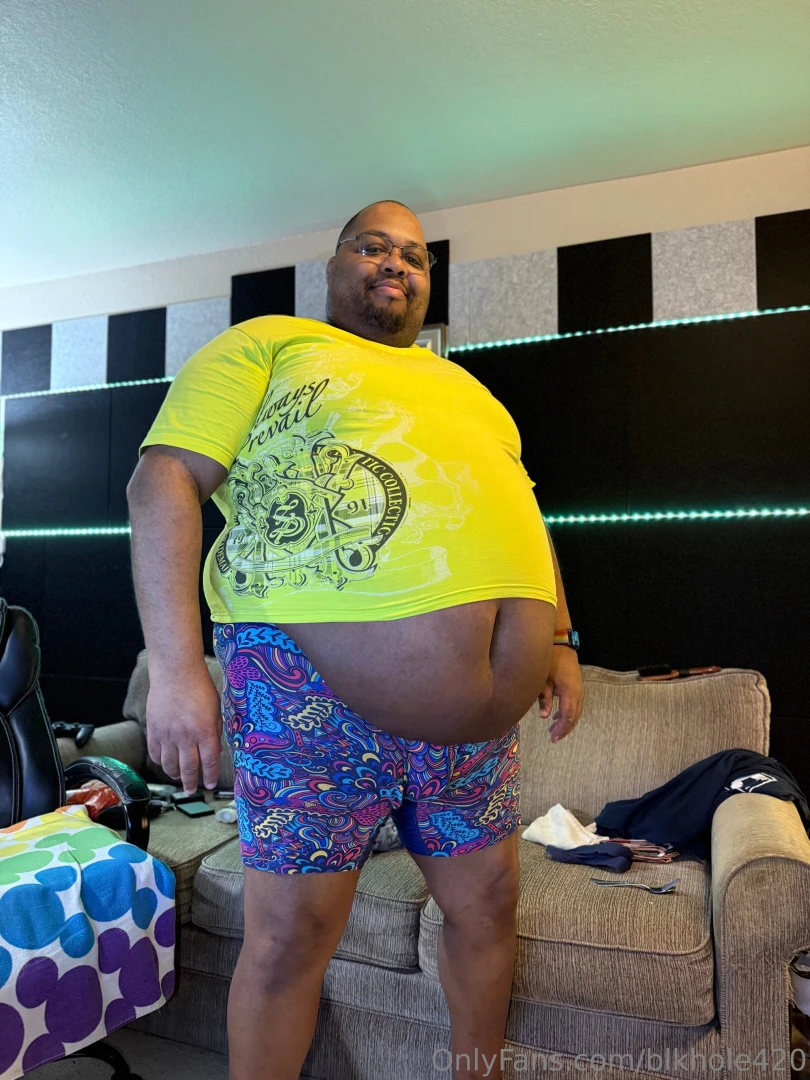 3 pint heavy cream chug while inflating and trying on small shirts part 3 