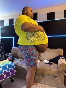 3 pint heavy cream chug while inflating and trying on small shirts part 4