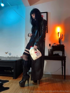 Had to nip out to the grocery store for some milk i wonder if they