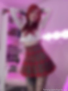 Felt horny and decided to tease you with my sexy striptease in my sexy