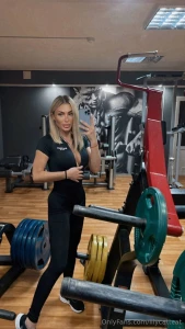 No matter how hard the day is i try not to skip training on schedule part 1