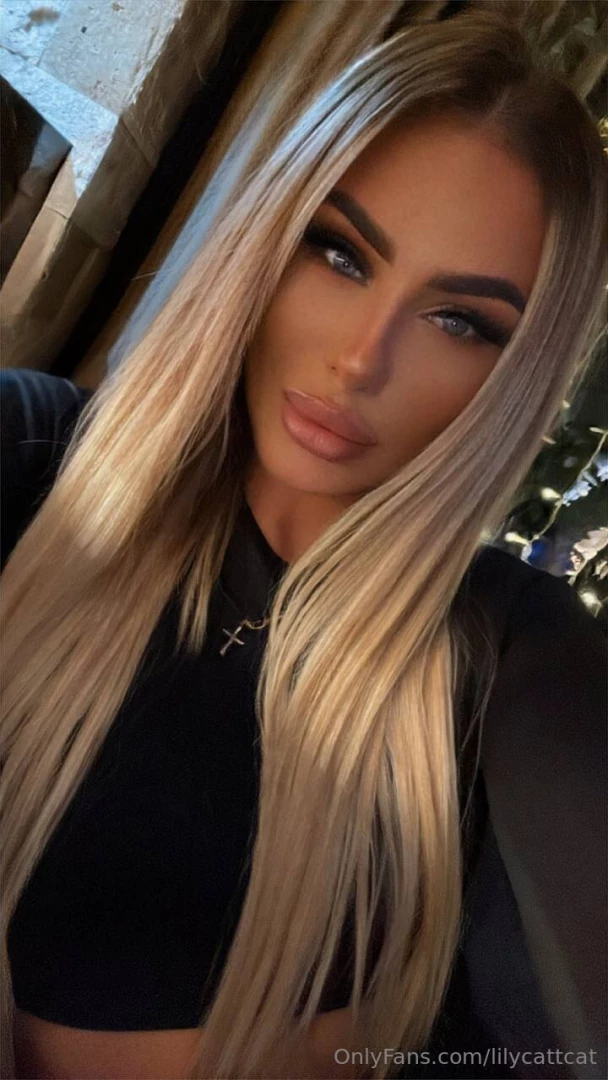 What can u read in my eyes honey 