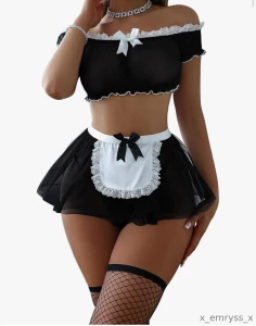 Still stuck at home sick so trying on some old outfits and looking at part 1