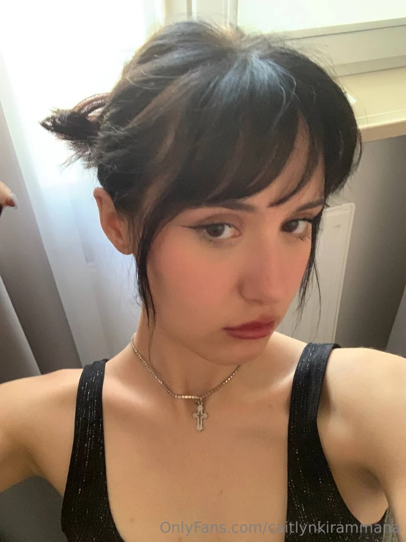 Senpaiii what do you think of my anime hairstyle i feel so funny in it 