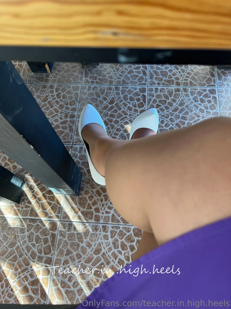 I need a coffee refill any gentleman want to buy me one part 1 