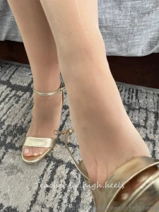 Like the nude shiny tights and golden shoes part 1