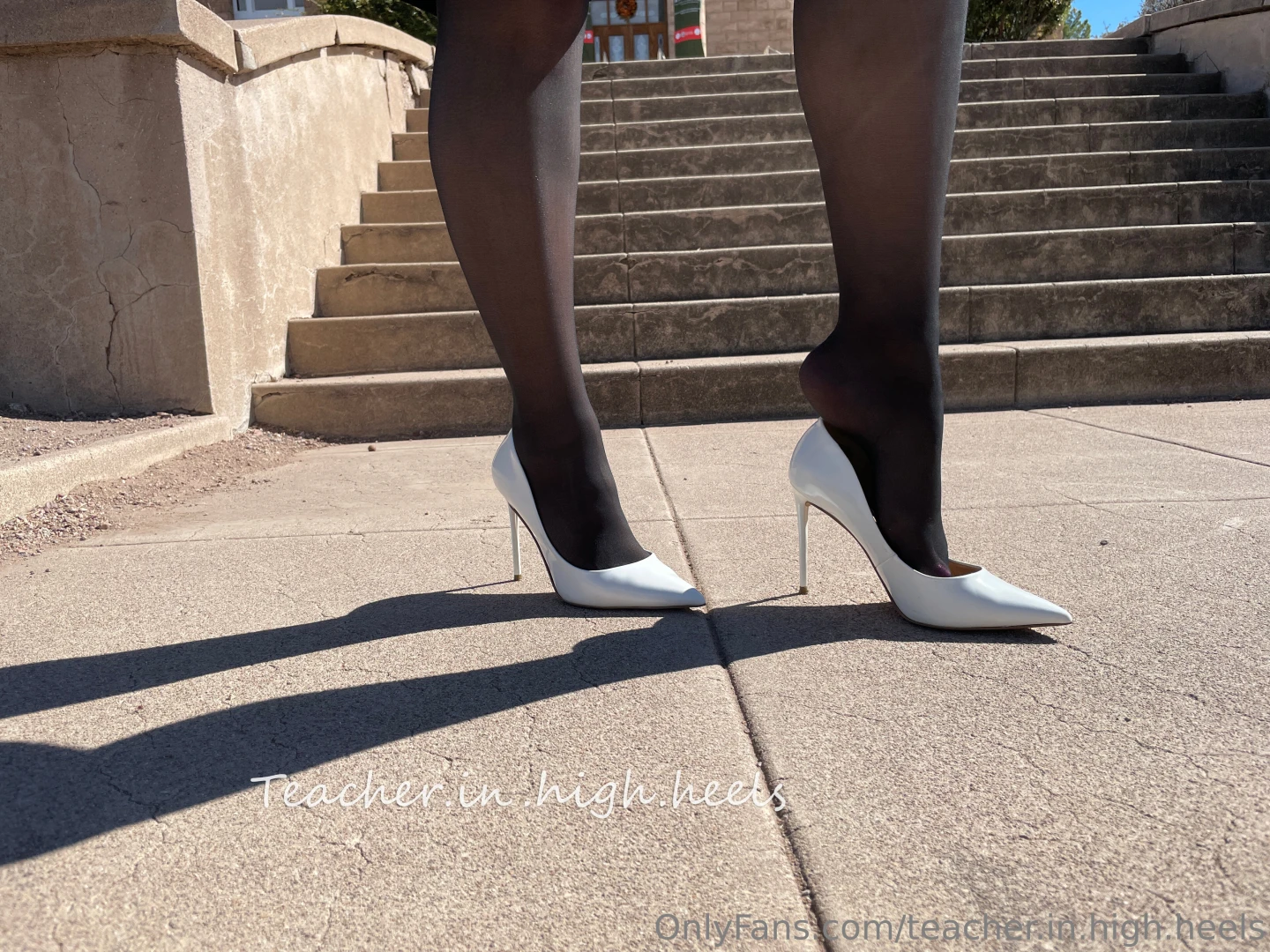 How do you like outdoors pictures or should i stay inside better part 15 