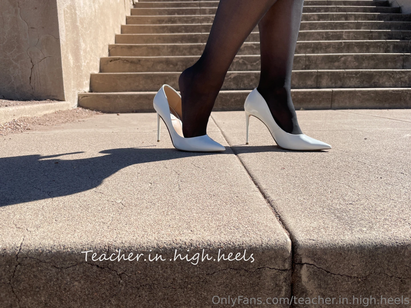 How do you like outdoors pictures or should i stay inside better part 18 