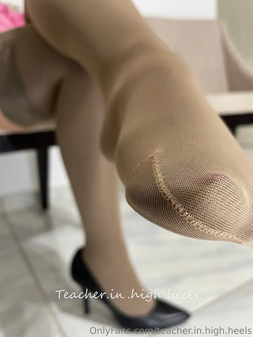 Does these layers work or should i try black over nudes instead tell part 2 