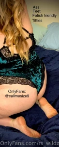 Subscribe to my girl callmesize9 callmesize9