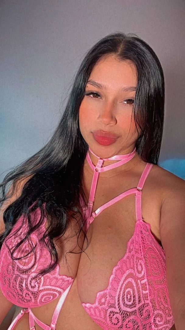 Do you like this color of lingerie on me 