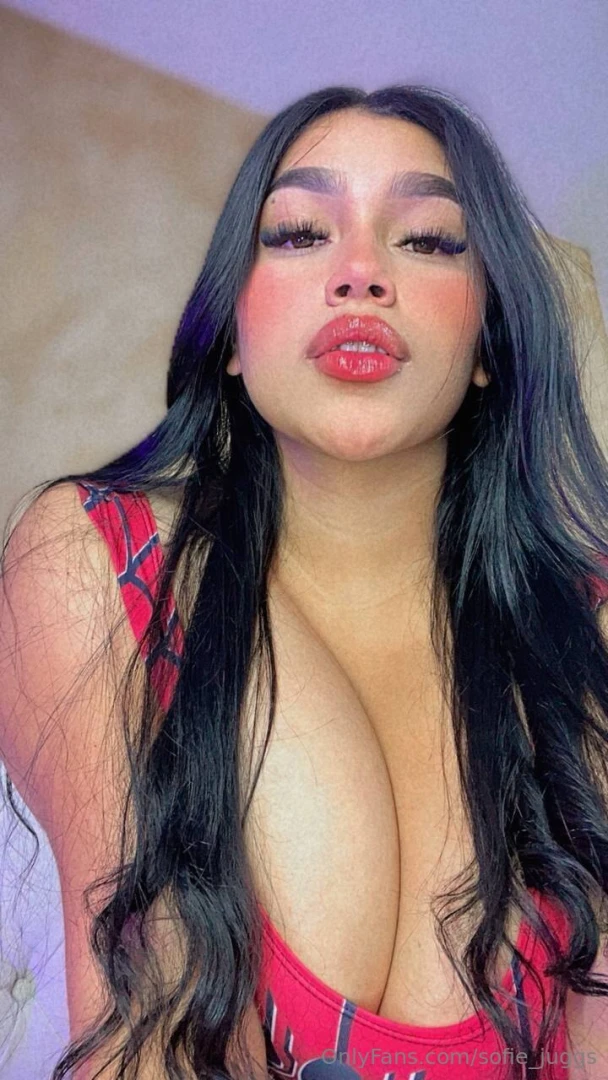 Good morning from me and my beautiful titties 